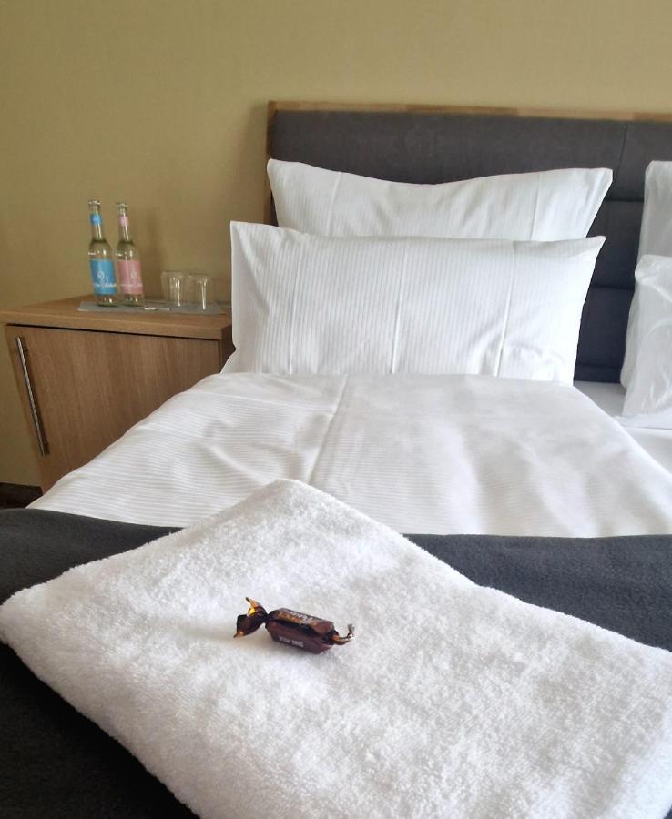Hotel Rhin Inn Fehrbellin Luaran gambar